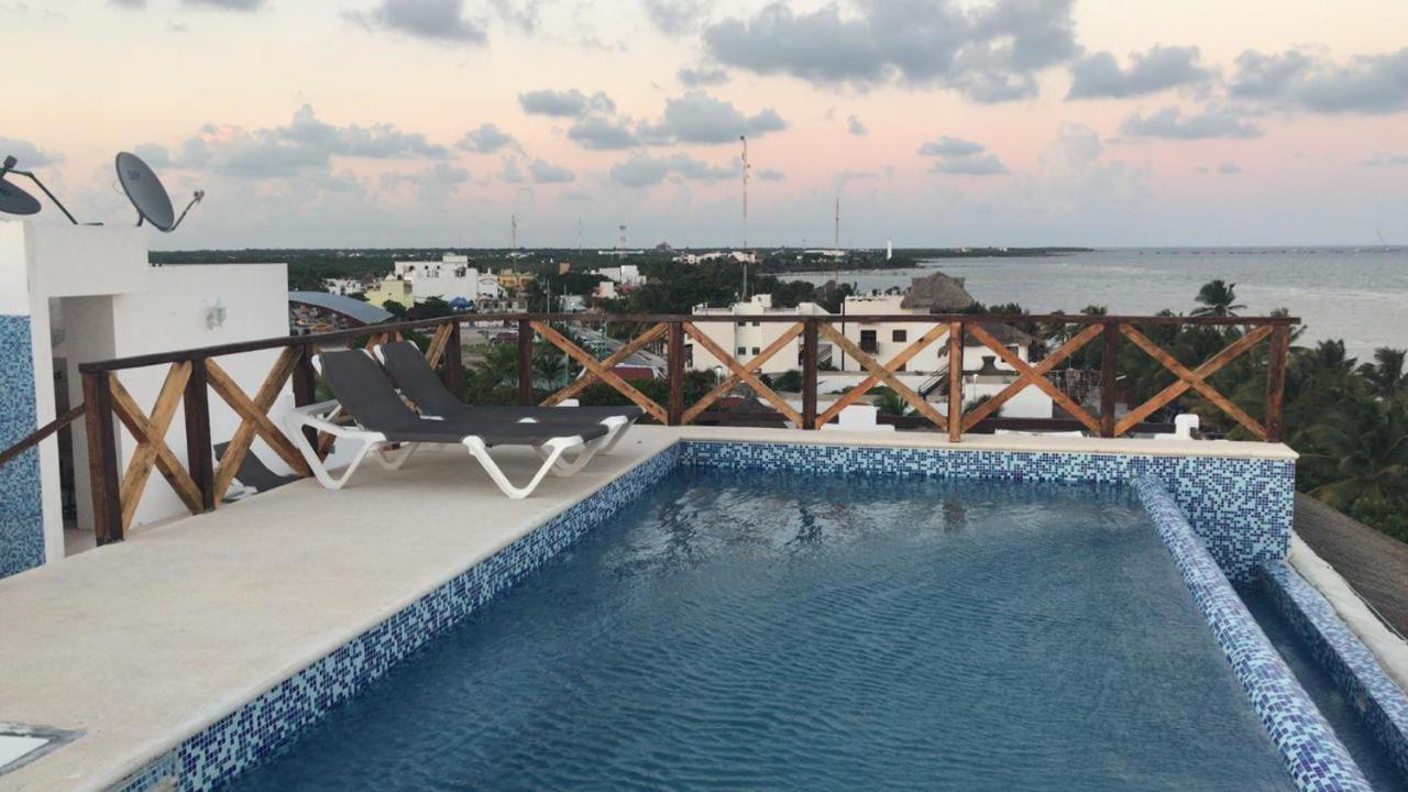 Penthouse With Roof ,Frente Al Mar By Blue Reef! Appartement Mahahual Buitenkant foto